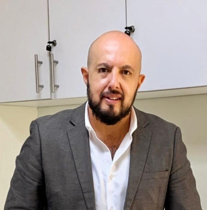 Dr. David  Zepeda Reyes